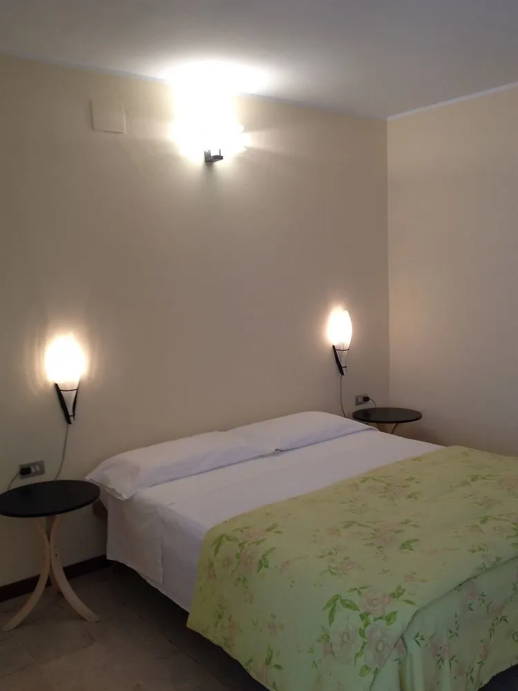 Aparthotel La Fattoria Apartments Lazise